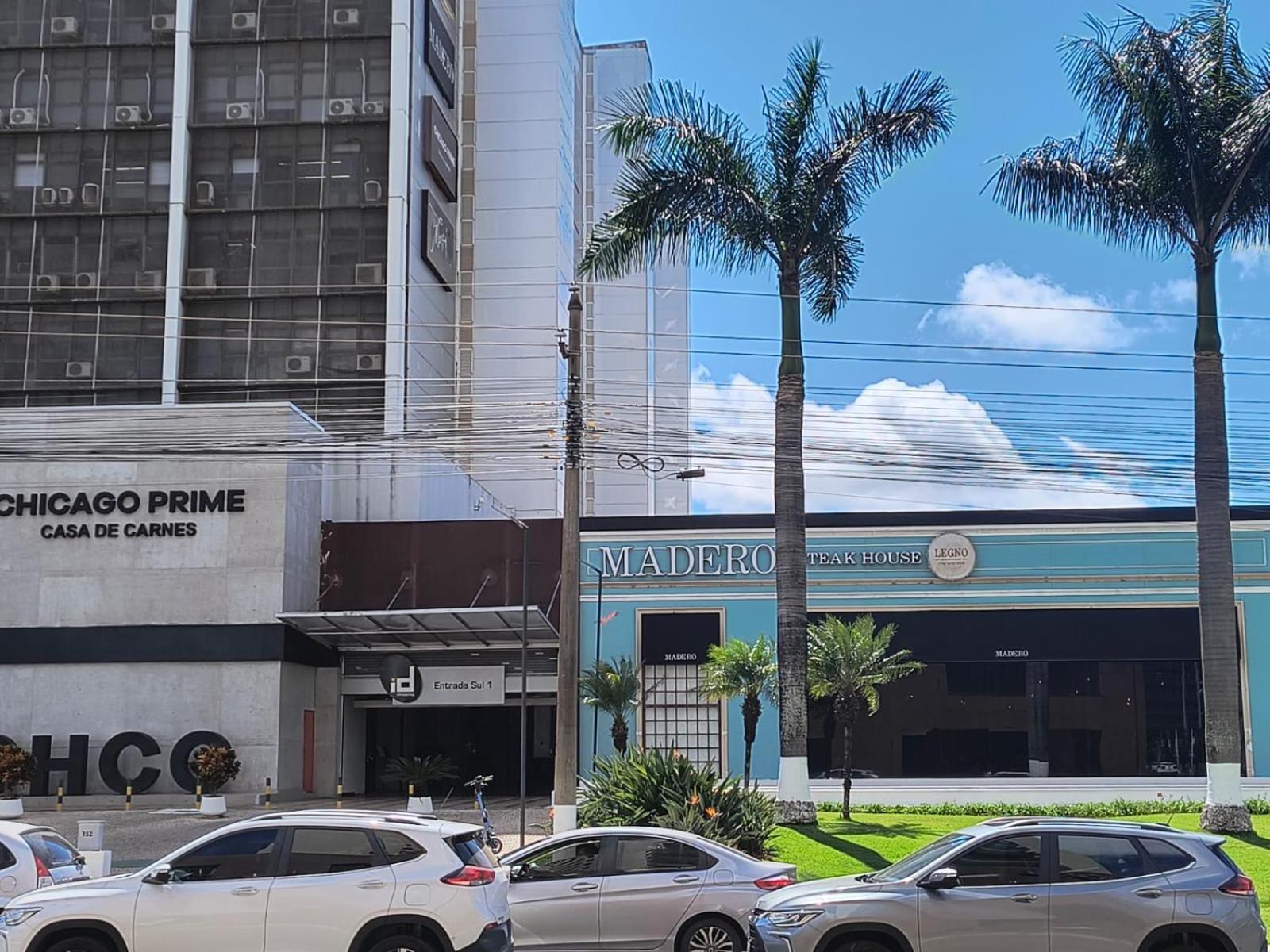Hotel Grand Mercure Flat Particular Com Varanda, Garagem E Wi-Fi ברזיליה מראה חיצוני תמונה